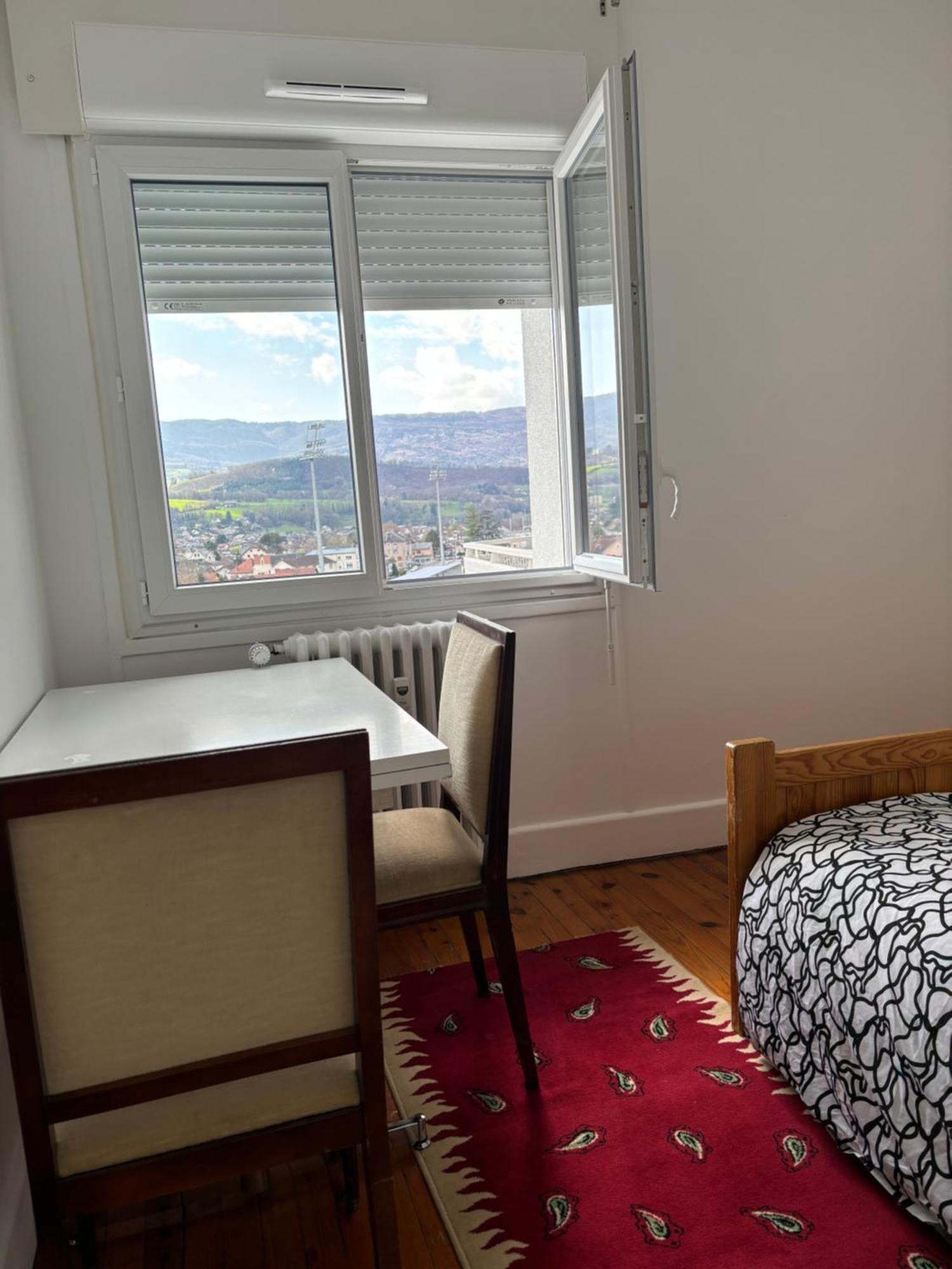 Hotel Modhumita Chambéry Esterno foto