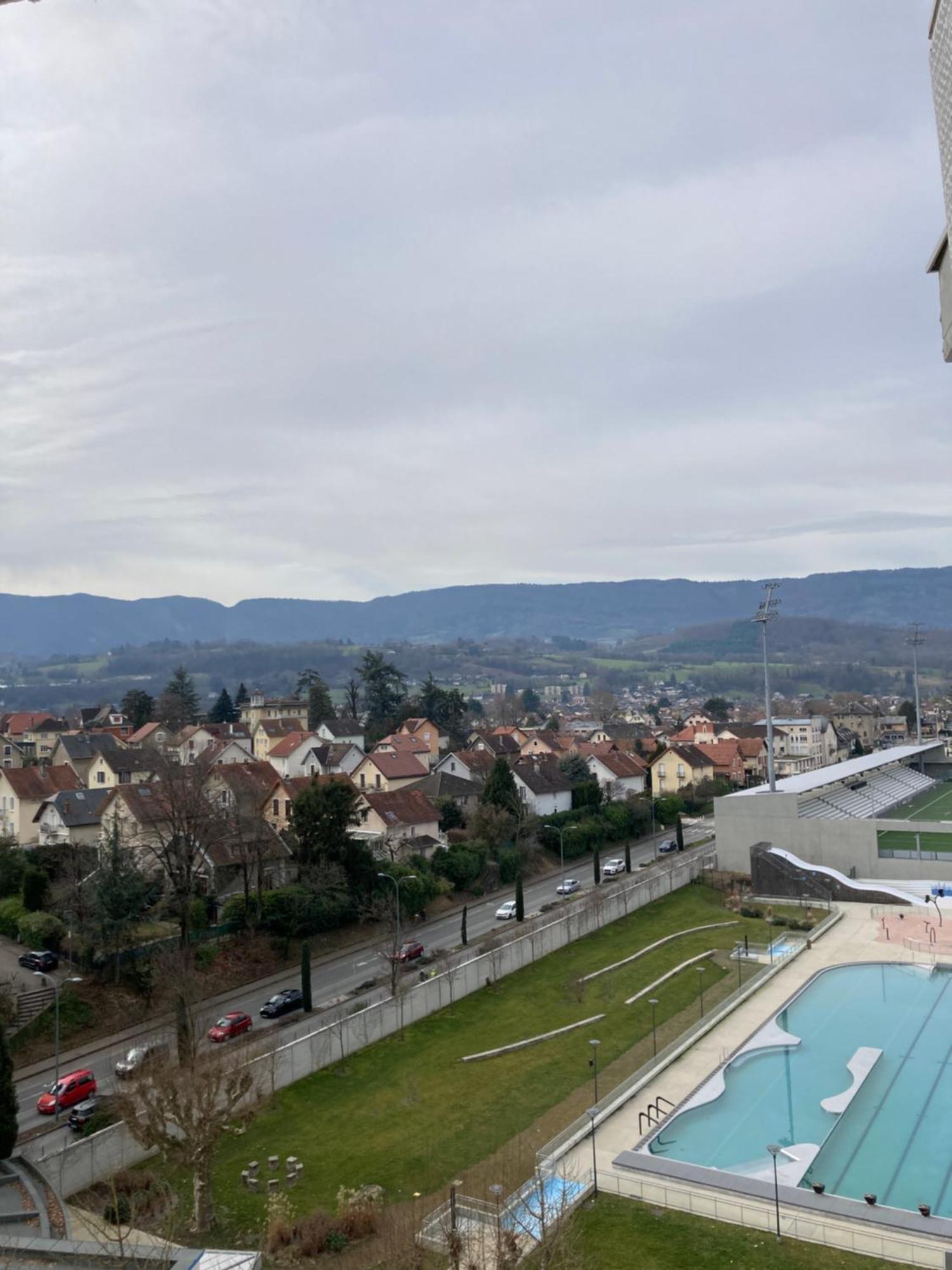 Hotel Modhumita Chambéry Esterno foto